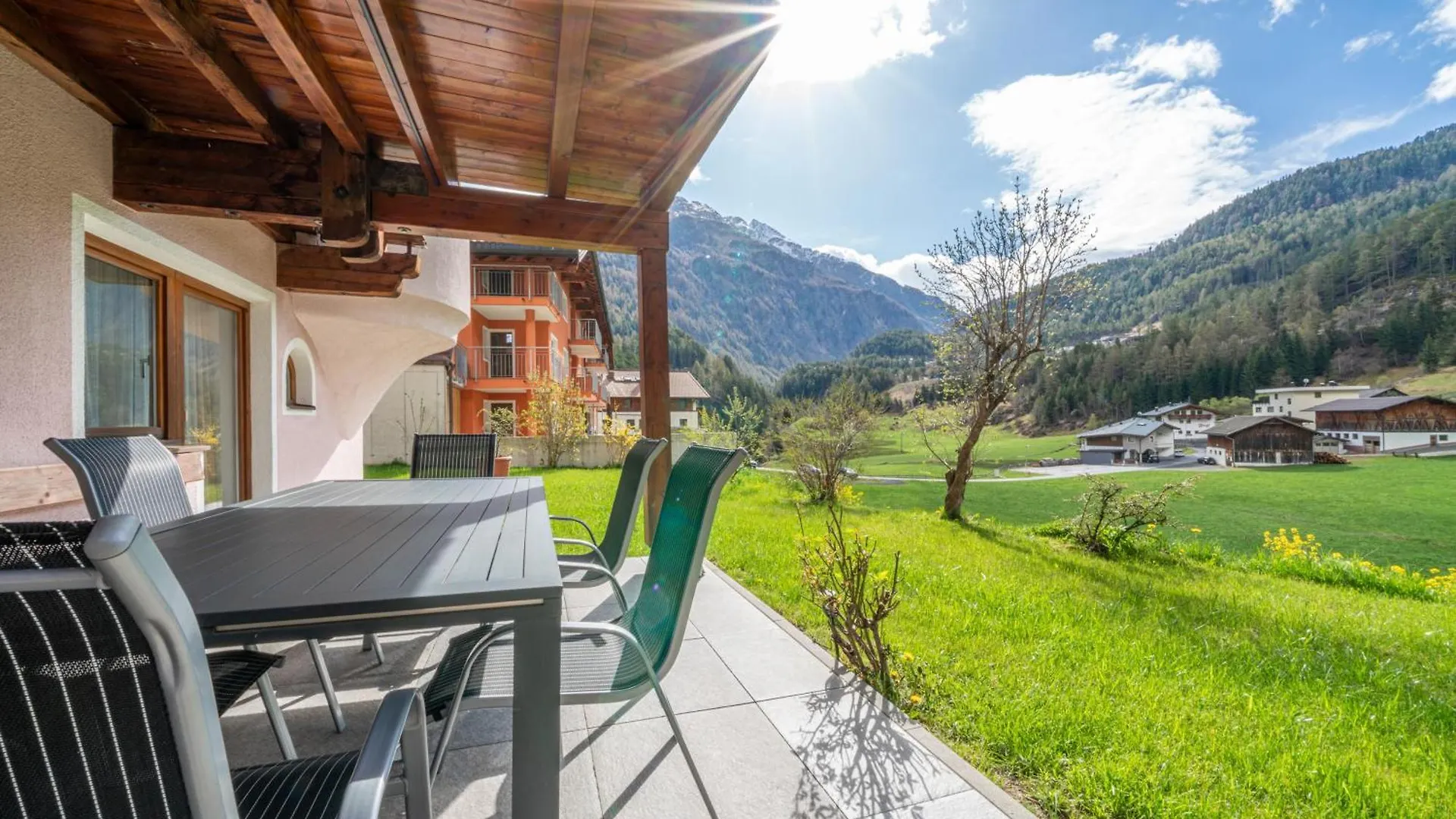 Gaestehaus Raphaela Sölden Apartment